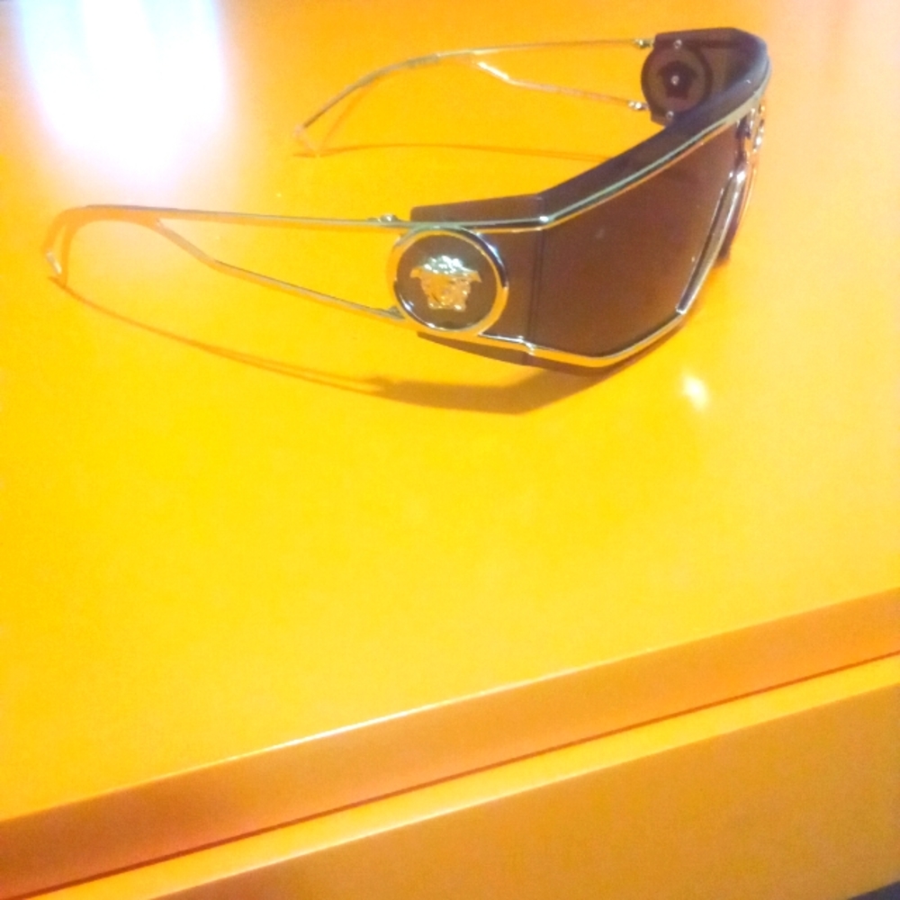 Versace aviator